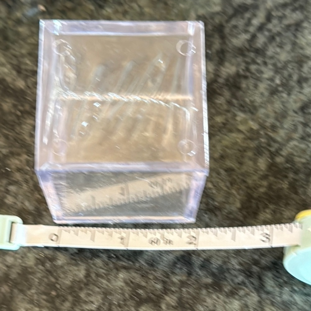 Ultra PRO Mini Memorabilia Display - Picture 3 of 4